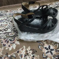 کفش صندل و بوت معاوضه