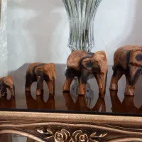فیل چوبی