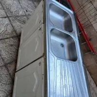 سینک ظرفشویی دوقلو با کابینت زیر آن