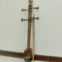 کمانچه لری با قدمت بالا