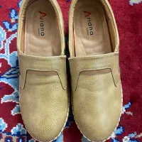 یک جفت کفش ورنی اصل