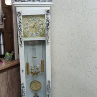 ساعت ایستاده سالم