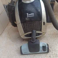 یک عدد جاروبرقی