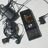 فروش سونی اریکسون کشویی کاملا سالم