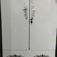 دو عدد کمد لباس در حد نو و سالم