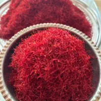 زعفران خراسان(محصول باغات قاین و تربت حیدریه)