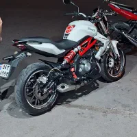 بنلی۳۰۰ در حد صفر