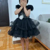 لباس مشکی مجلسی وتعدادی لباس وکفش دخترانه