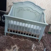 تخت نوزاد