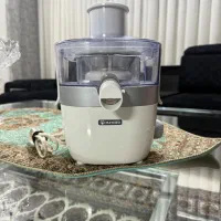 آبمیوه گیری matheo