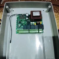ریموت کنترل درب ساختمان