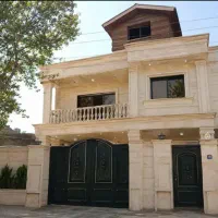 خانم جهت کار در منزل