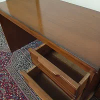 میز تحریر چوبی