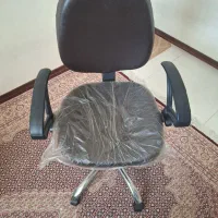 صندلی گردان جک دار
