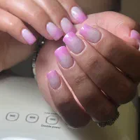 خدمات ناخن و اصلاح صورت و همکاری در لاینهای متفاوت