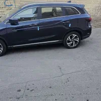 ماشین شاسی بلند تیارا ۷ نفره