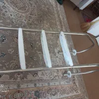 نردبان استخر( پله استخر)