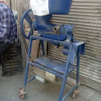 دستگاه آبغوره گیری