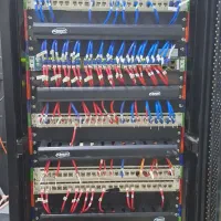 خدمات اینترنت ارتباطات وایرلس شبکه داخلی دکل سرور