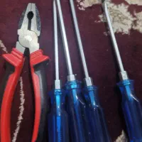 انبردست با چهارعدد پیچ کشتی