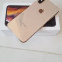 ایفون XS