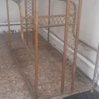 میز بار قدیمی فلزی