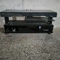 زیر میزتلویزیونی در حد نو از خورموج