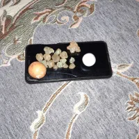 تعدادی سنگ الماس
