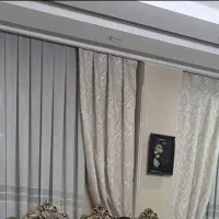 ۲ عدد پرده پزیرایی سفید،شیری/۲ عدد والان