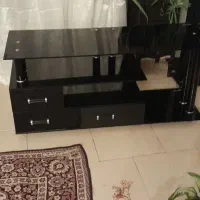 میز تلویزیون شیشه ای نو