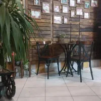 میزوصندلی کافه ای لهستانی