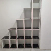 استند کتابخانه میز کامپیوتر فارسی بر تابلو  درب