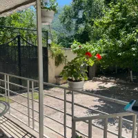 خونه باغ زیبا