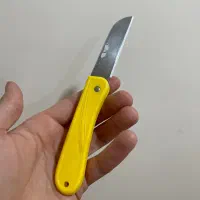 چاقو تاشو مسافرتی دسته پلاستیکی