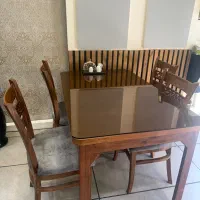میز نهارخوری چهار نفره