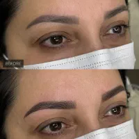 مدل برای تکمیل آلبوم نمونه کار جهت مهاجرت