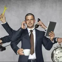 استخدام ویزیتور
