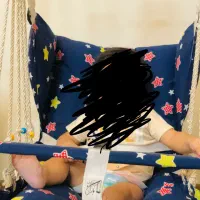 تاب کودک به همراه میله هاش