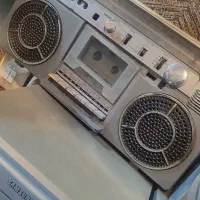 رادیو سه دیسک و تی وی قدیمی