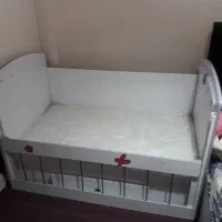 تخت خواب نوزاد وکودک