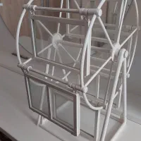 قاب عکس مدل چرخ و فلک