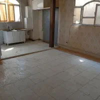 آپارتمان 85 متری طبقه اول دو خواب