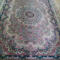 دو عدد فرش 9 متری قالیشویی رفته