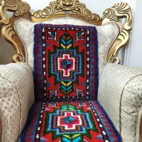 فرش دستبافت رو صندلی