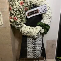 فروش ۳ عدد تاج گل