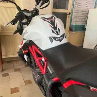 بنلی ۲۵۰ جفت سیلندر
