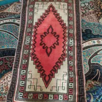 پشتی نو یک عدد مونده سالم