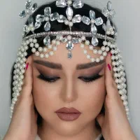 میکاپ و شینیون ویژه فقط ۱۲۰۰