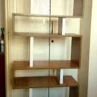 کتابخانه پله‌ای در حد نو