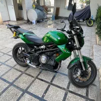 بنلی 300 مدل 1397 تمیز